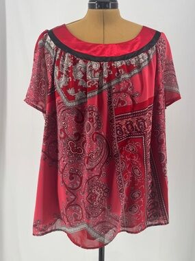 Venezia Red Paisley Scoop-Neck Blouse with Black Trim 0071